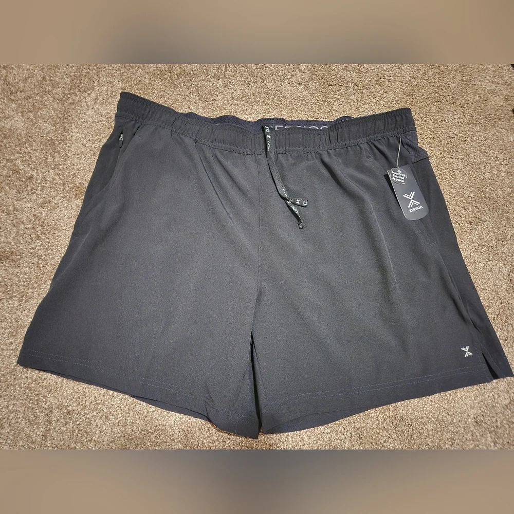 Xersion Men's XL 2 In 1 Run Short - Picture 2 of 12